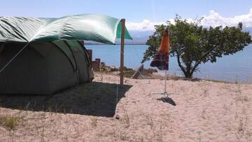 Фото номера Палатка (для 4 взрослых) Кемпинги Camping Issyk-Kul г. Rybpunkt 9